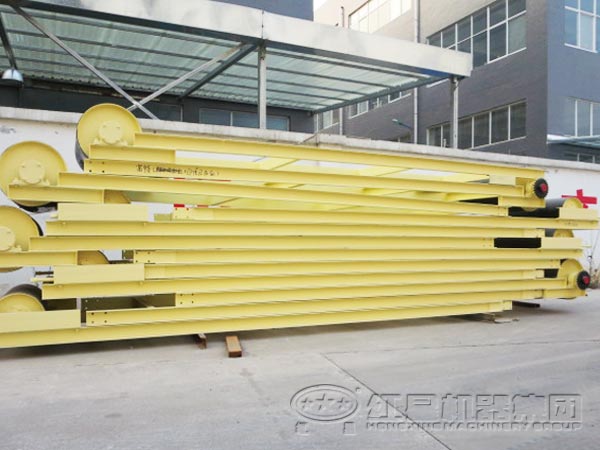 輸送機(jī)