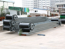 輸送機(jī)
